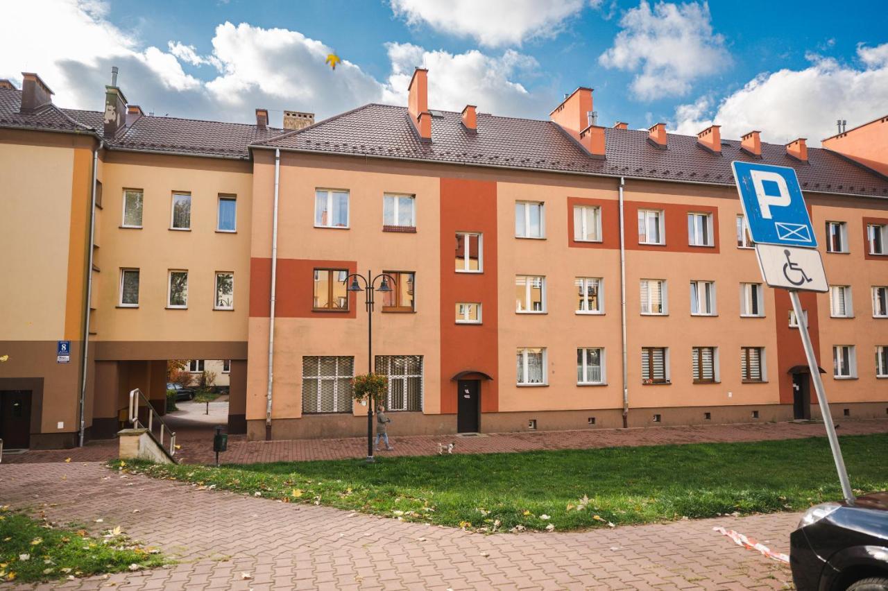 Chill Apartament Skarzysko-Kamienna Bagian luar foto